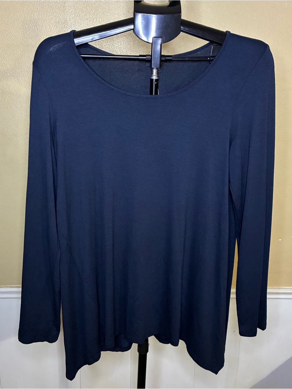 J. Jill Navy Long Sleeve Scoop Neck Top